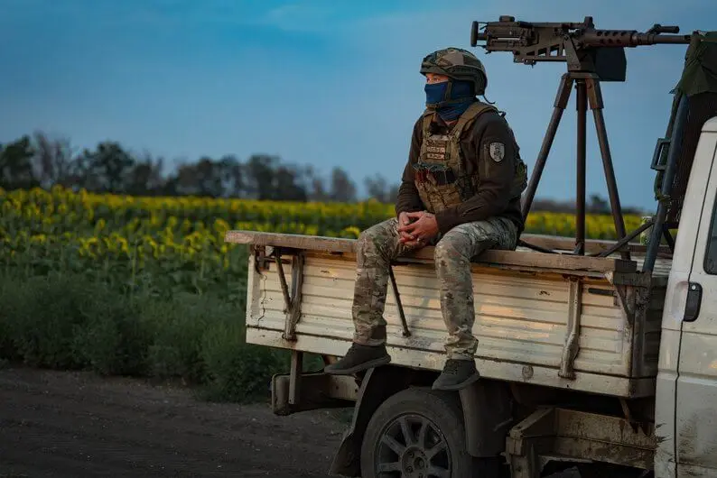 Бійці 35-ї окремої бригади морської піхоти показали, як збивають російські “шахеди” на Дніпропетровщині