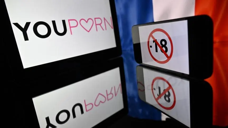 Популярні порноплатформи відновили роботу у Франції