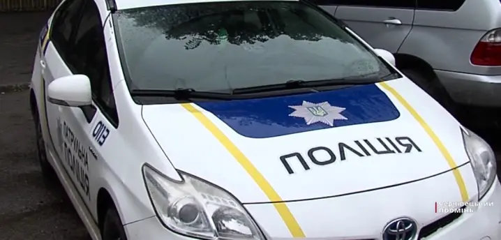 Порушував ПДР та був напідпитку: на Буковині водія відсторонили від керування