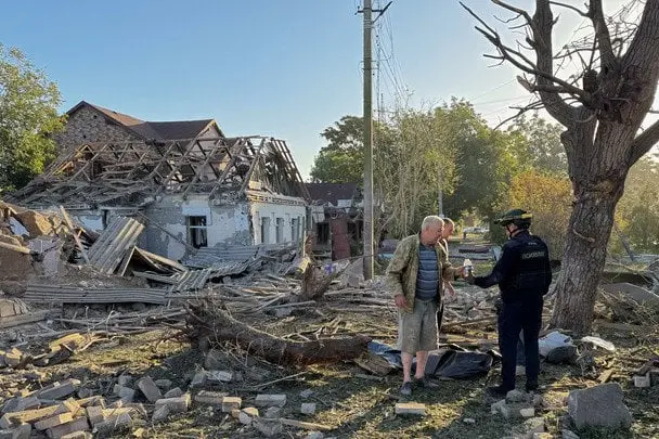 Нічні вибухи на Дніпропетровщині: влада повідомила перші деталі
