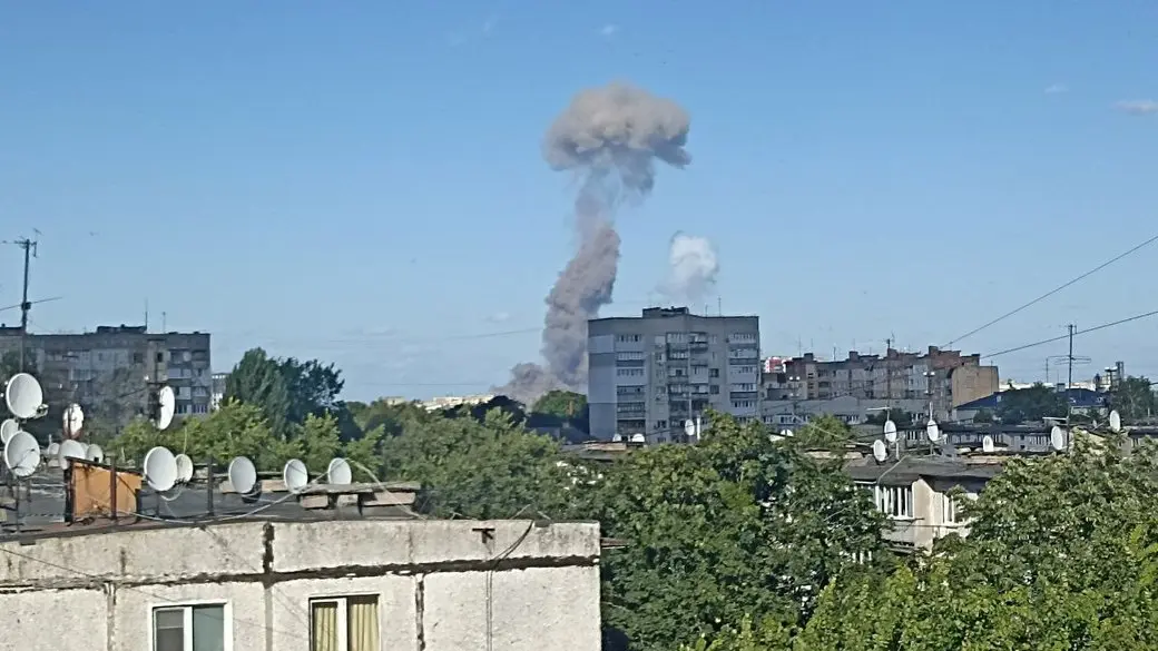 Возле Житомира произошел сильный взрыв. Известно о пострадавших – фото и видео