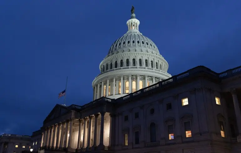 Нова перемога для Трампа: Сенат США схвалив скорочення витрат на іноземну допомогу та два ЗМІ