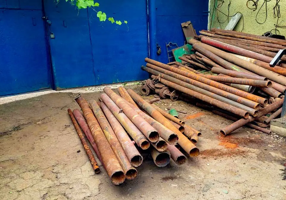 Пів тонни труб вкрали у тепловиків у Харкові: як стільки вивезли (фото)