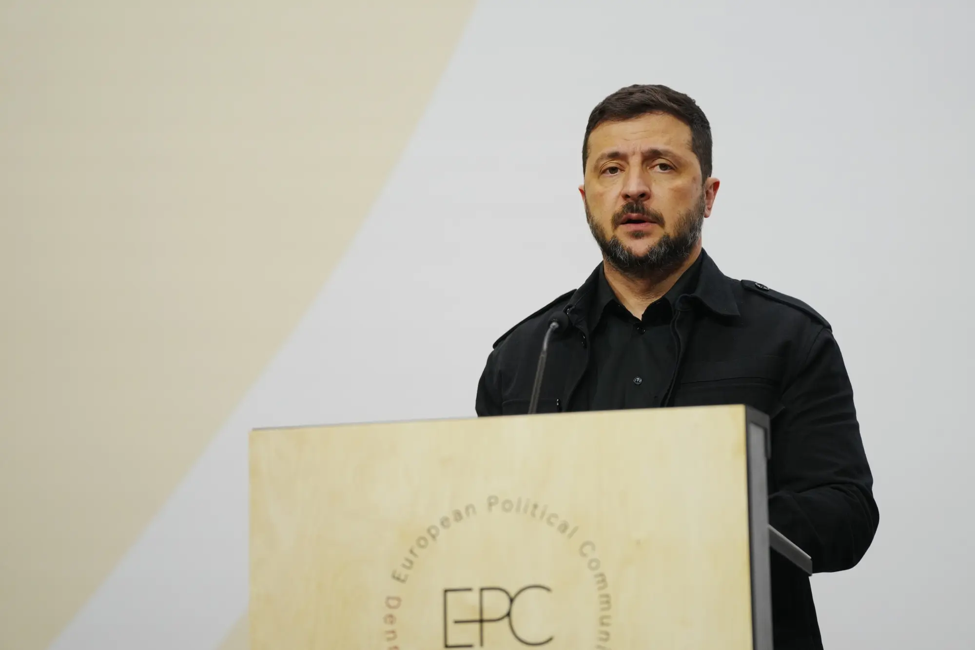 У Киева есть силы отвечать на атаки РФ. Может появиться "еще кое-что" – Зеленский