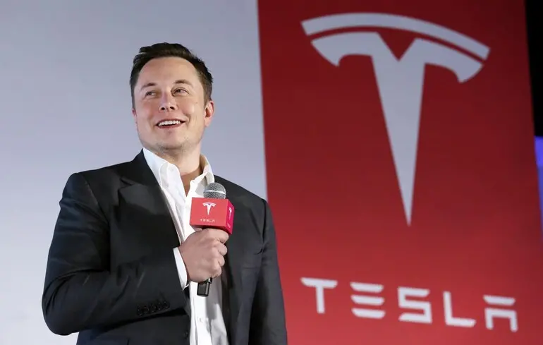 Tesla підписала багатомільярдну угоду із Samsung на виробництво “мозку” для свого авто