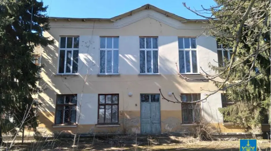 Суд наказав забрати у релігійної організації приватизований дитячий табір на Київщині