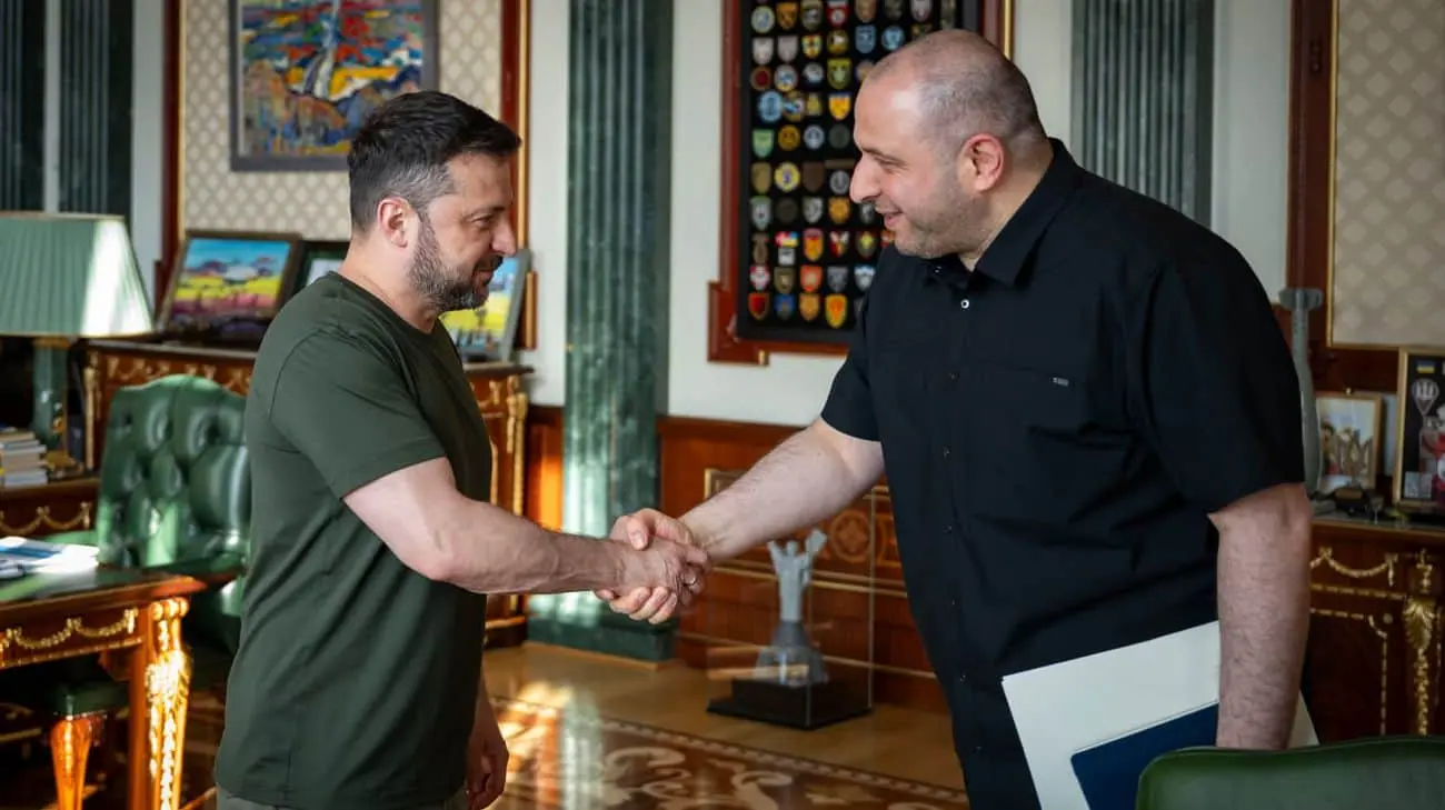 Зеленський після наради з Умєровим анонсував зміни в державних інституціях