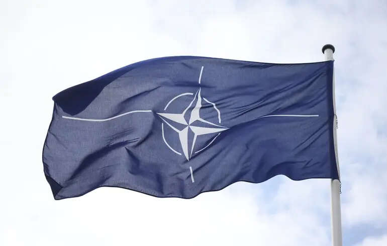 Франція та Британія відправлять винищувачі до Польщі після атак дронів РФ