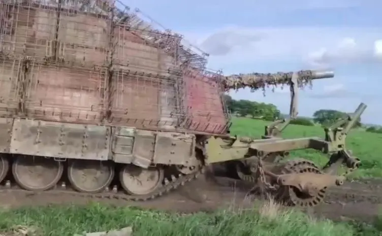 На Харківщині нацгвардійці знищили ворожий танк. ВІДЕО