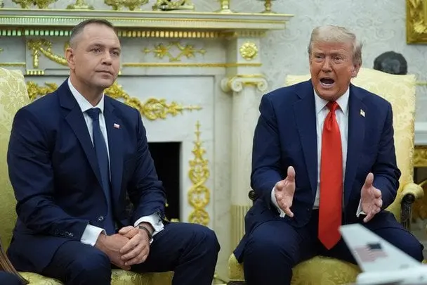 Президент Польщі обговорив з Трампом атаку російських безпілотників: подробиці