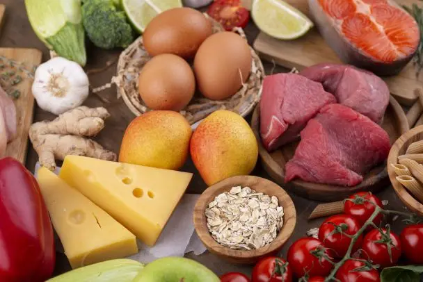 Холестерин: Друг чи Ворог? Розбираємося у Продуктах