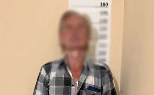У Києві судитимуть чоловіка, який обікрав 10-річну дівчинку на дитячому майданчику