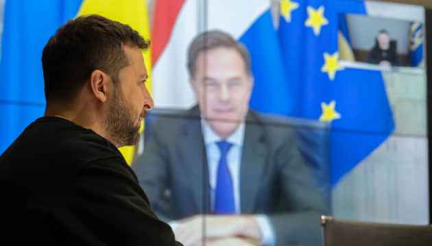 Рютте обговорив із Зеленським подальшу підтримку України з боку НАТО
