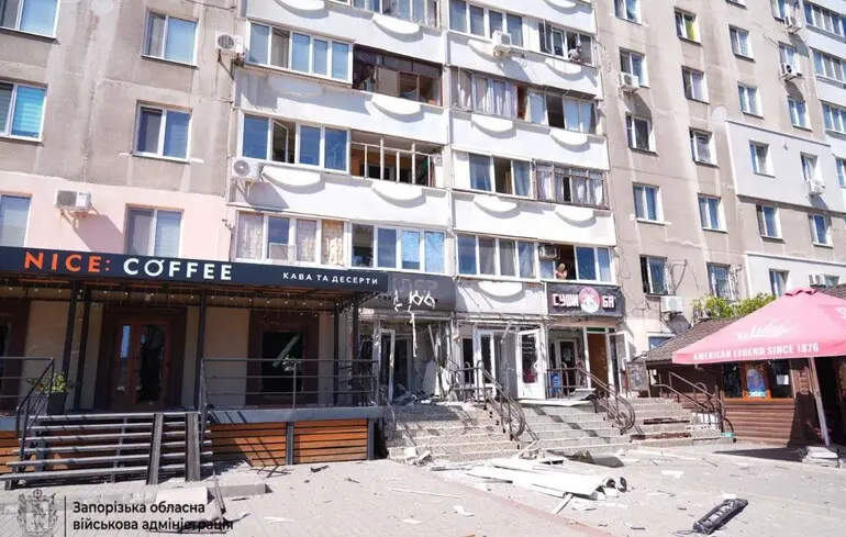 Окупанти завдали ударів по двох містах Запорізької області: п'ятеро поранених