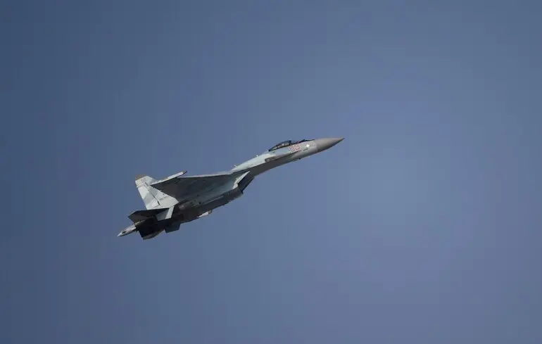Повітряні сили збили російський винищувач Су-35