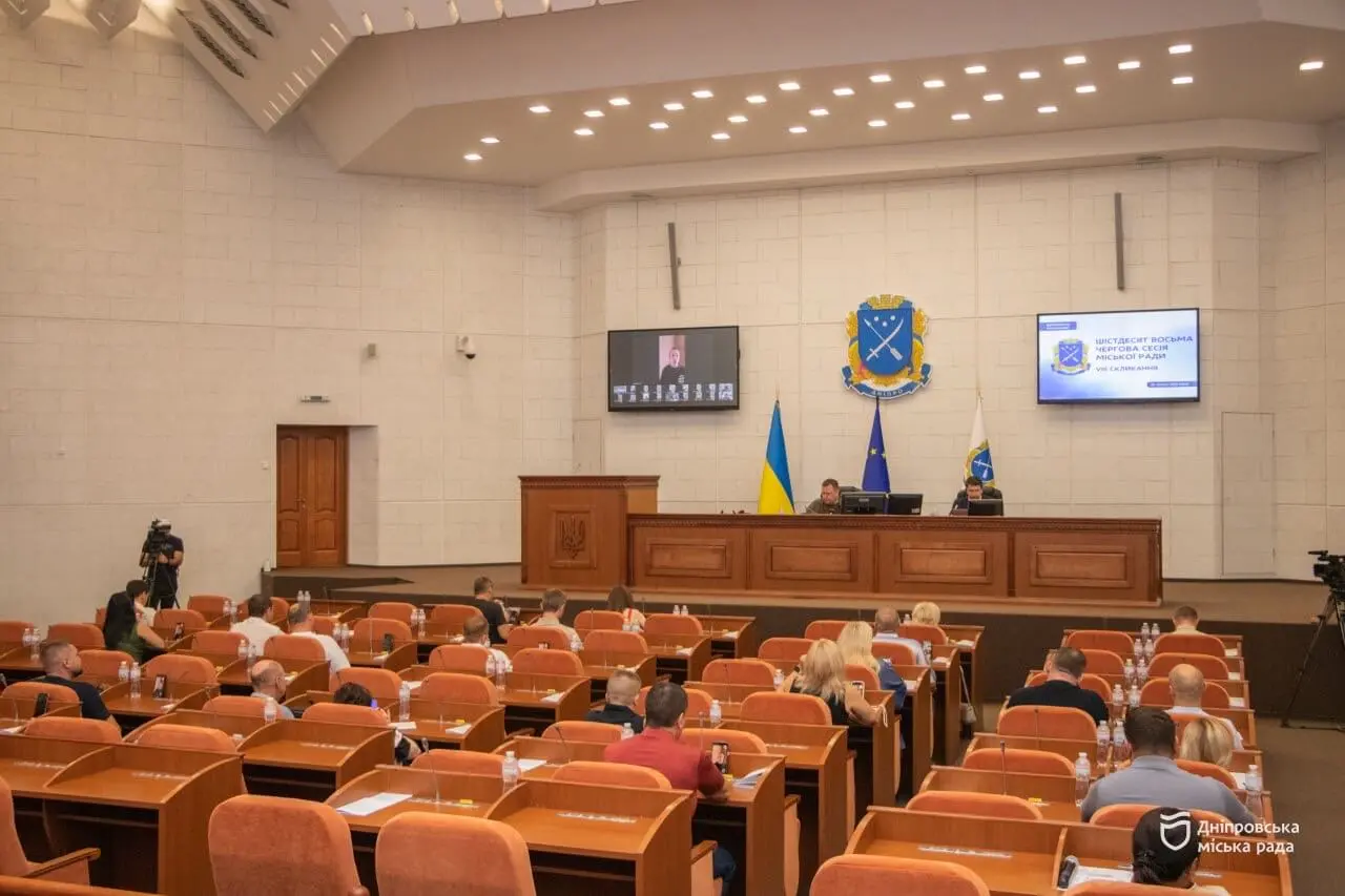 Філатов вручив медаль «Захиснику Вітчизни» військовому Василю Савіну, який боронить Україну з 2014 року