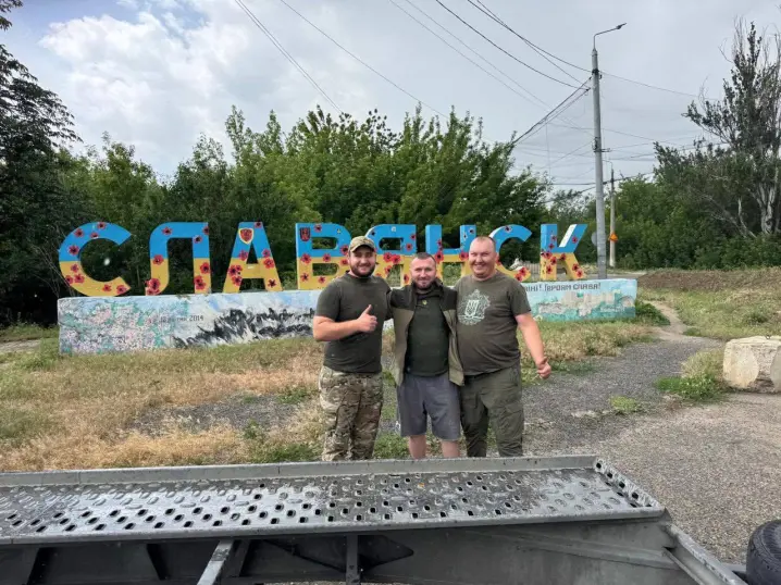 Буковинські волонтери вчергове доправили допомогу на передову