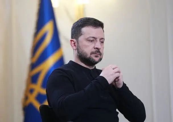 Зеленський сказав, з ким буде вести переговори про території