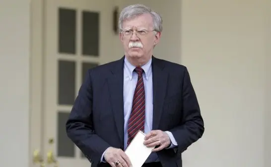 ЗМІ: Мін’юст США вимагає від прокурорів швидких звинувачень для ексрадника Трампа Болтона