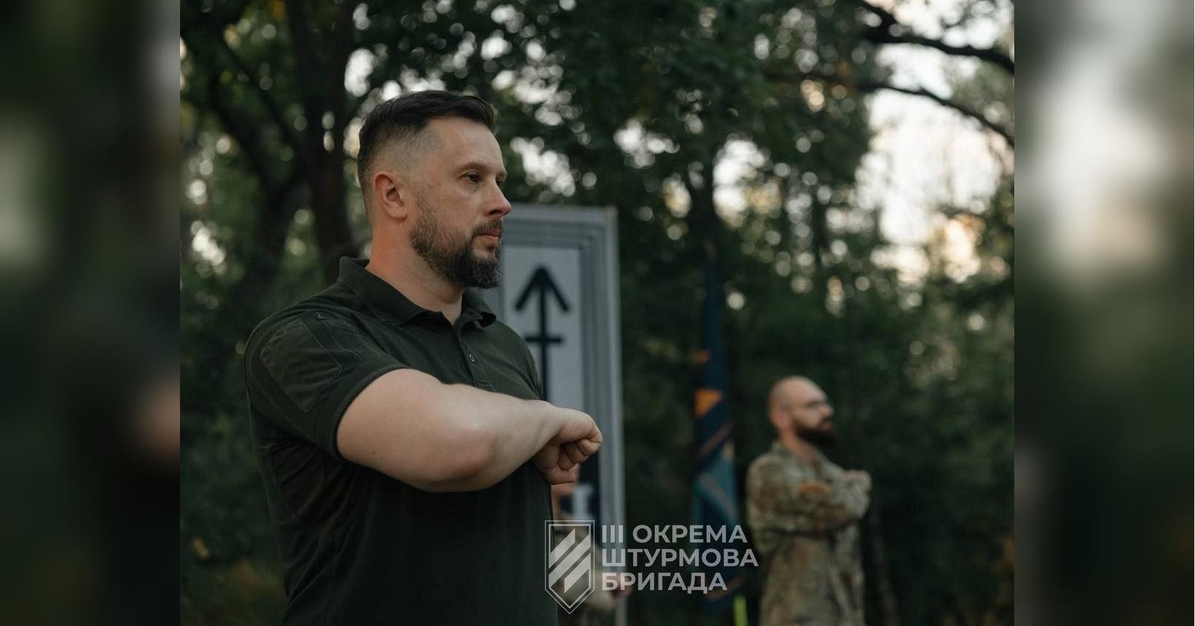 Білецький має підтримку груп впливу, які прагнуть вивести його на вищі військові й політичні посади