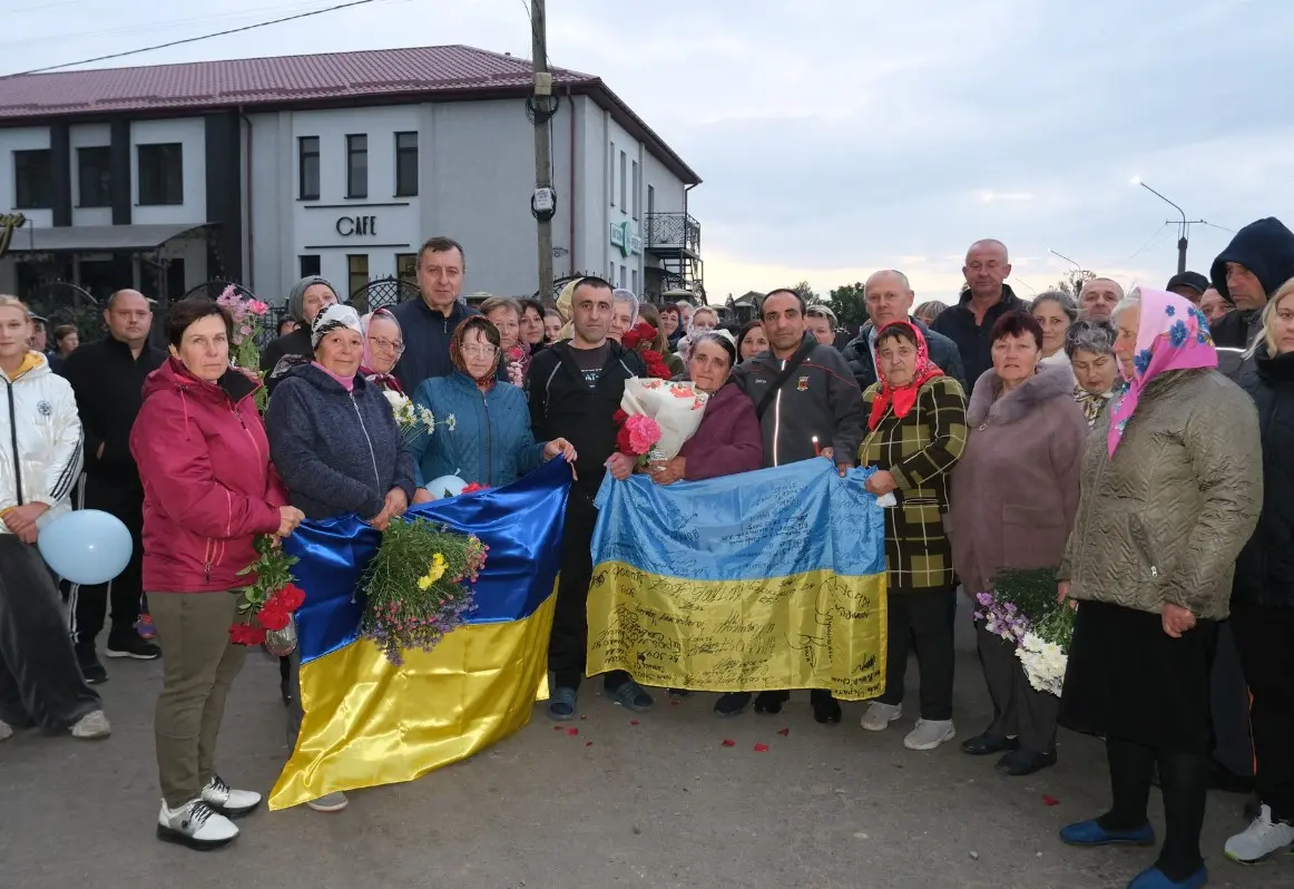 На Вінниччині односельчани зустріли з полону воїна бригади «Червона Калина»