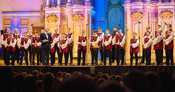 Капела «Дударик» запрошує львівʼян послухати «Віртуозні шлягери», які знає і любить кожен