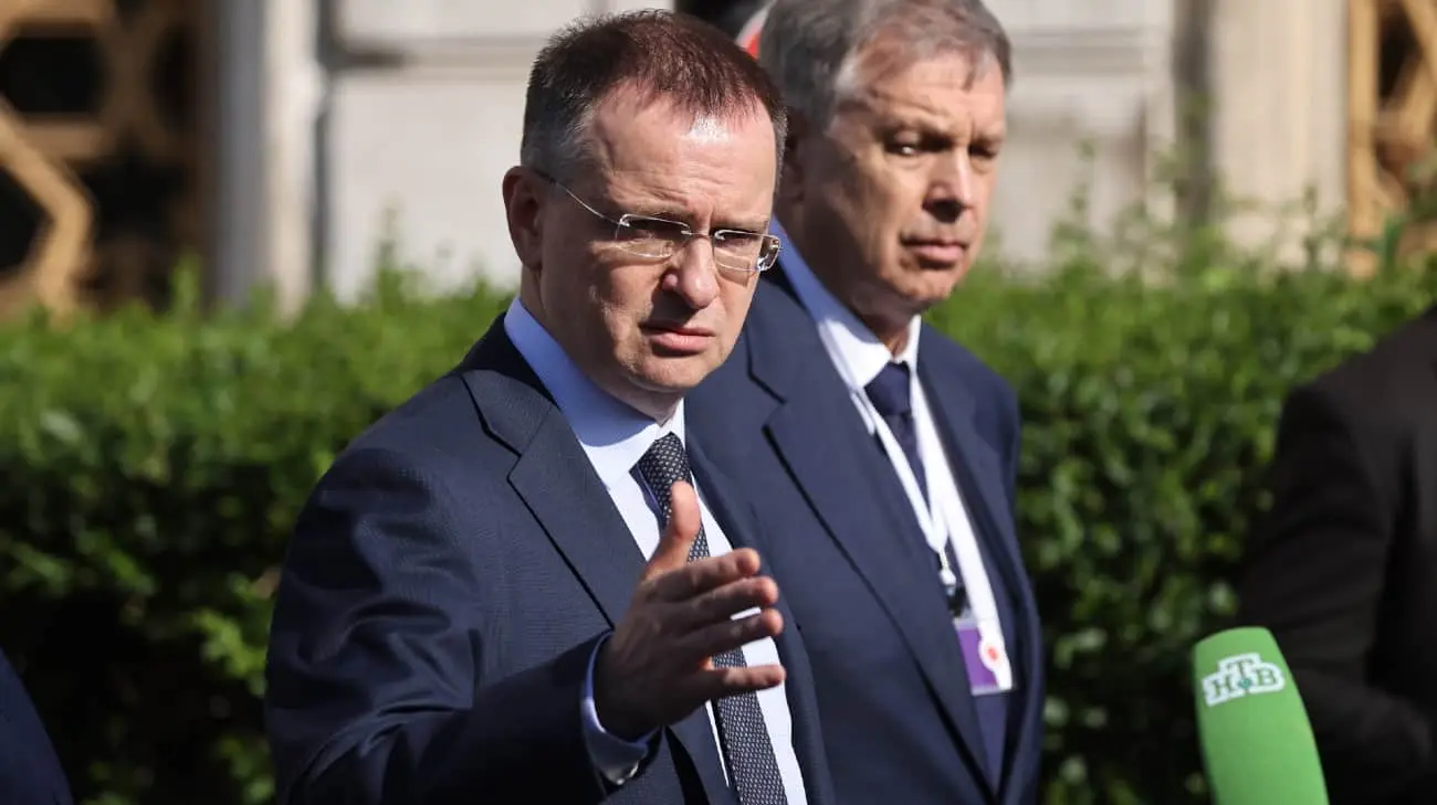 ЗМІ: Мединський назвав вимогу України повернути депортованих дітей "шоу для європейських бабусь"