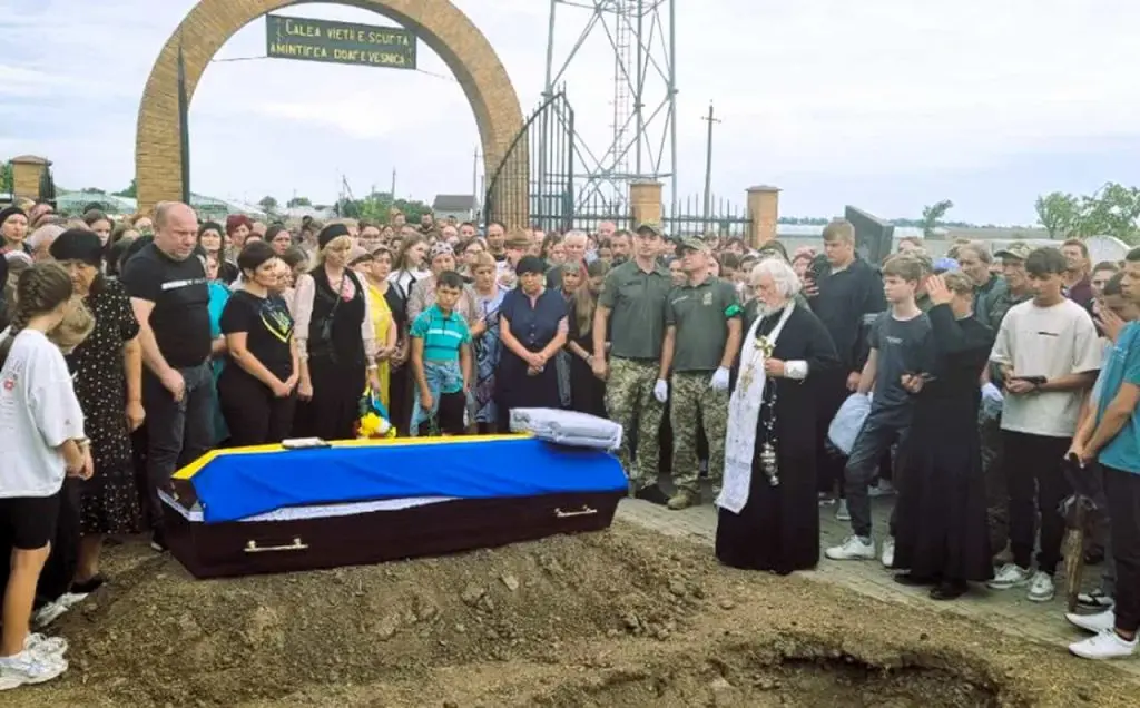 На Одещині попрощалися із загиблим захисником Василем Мірчею