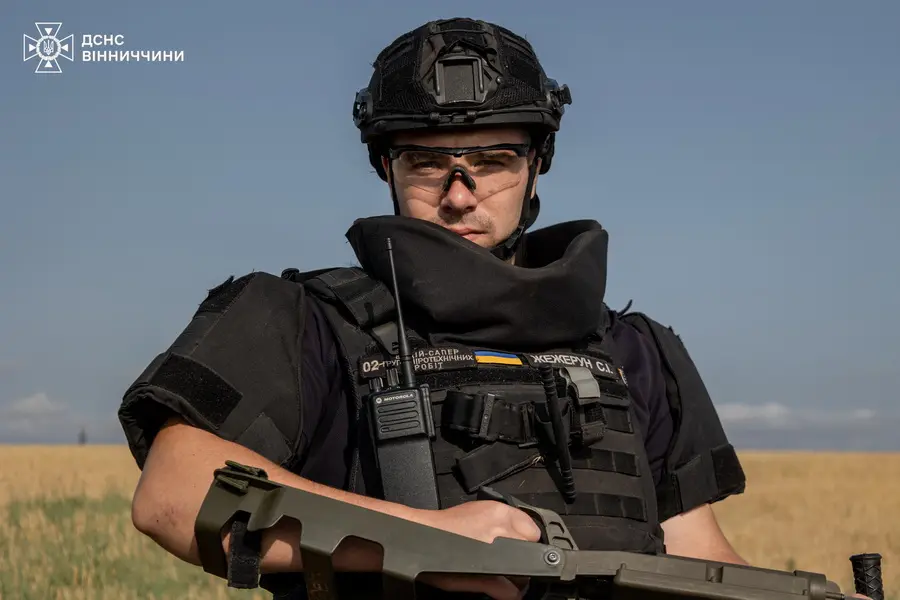 Вінницькі піротехніки розчищають Херсонщину від російської вибухівки