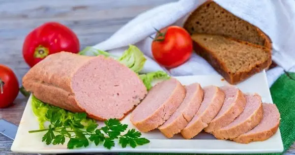 Домашня куряча шинка. Рецепт дня