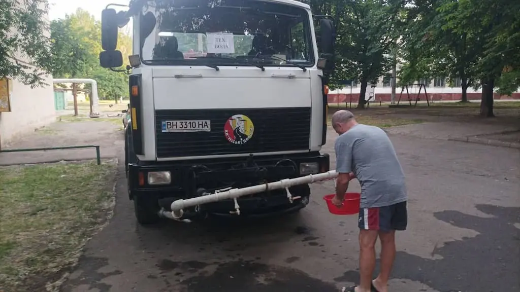 Води в Одесі не буде весь день: адреси розміщення автоцистерн на 13 червня
