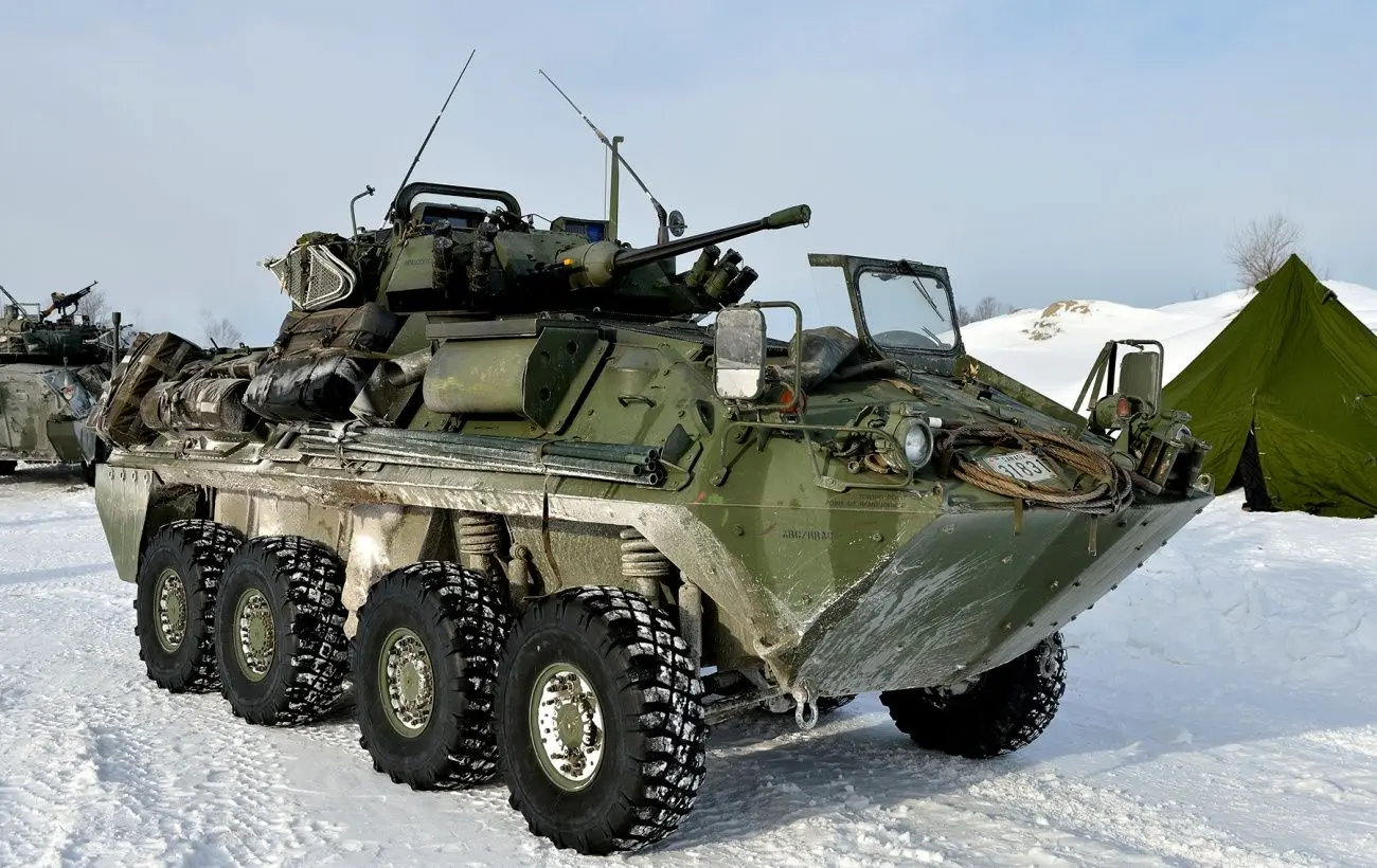 Броньовики Coyote, Bison та РЕБи: Канада оголосила новий пакет допомоги Україні