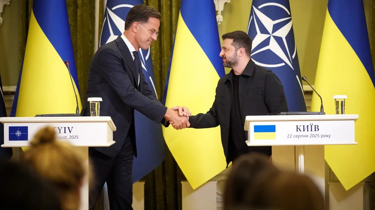 НАТО розробить дворівневу систему гарантій безпеки для України
