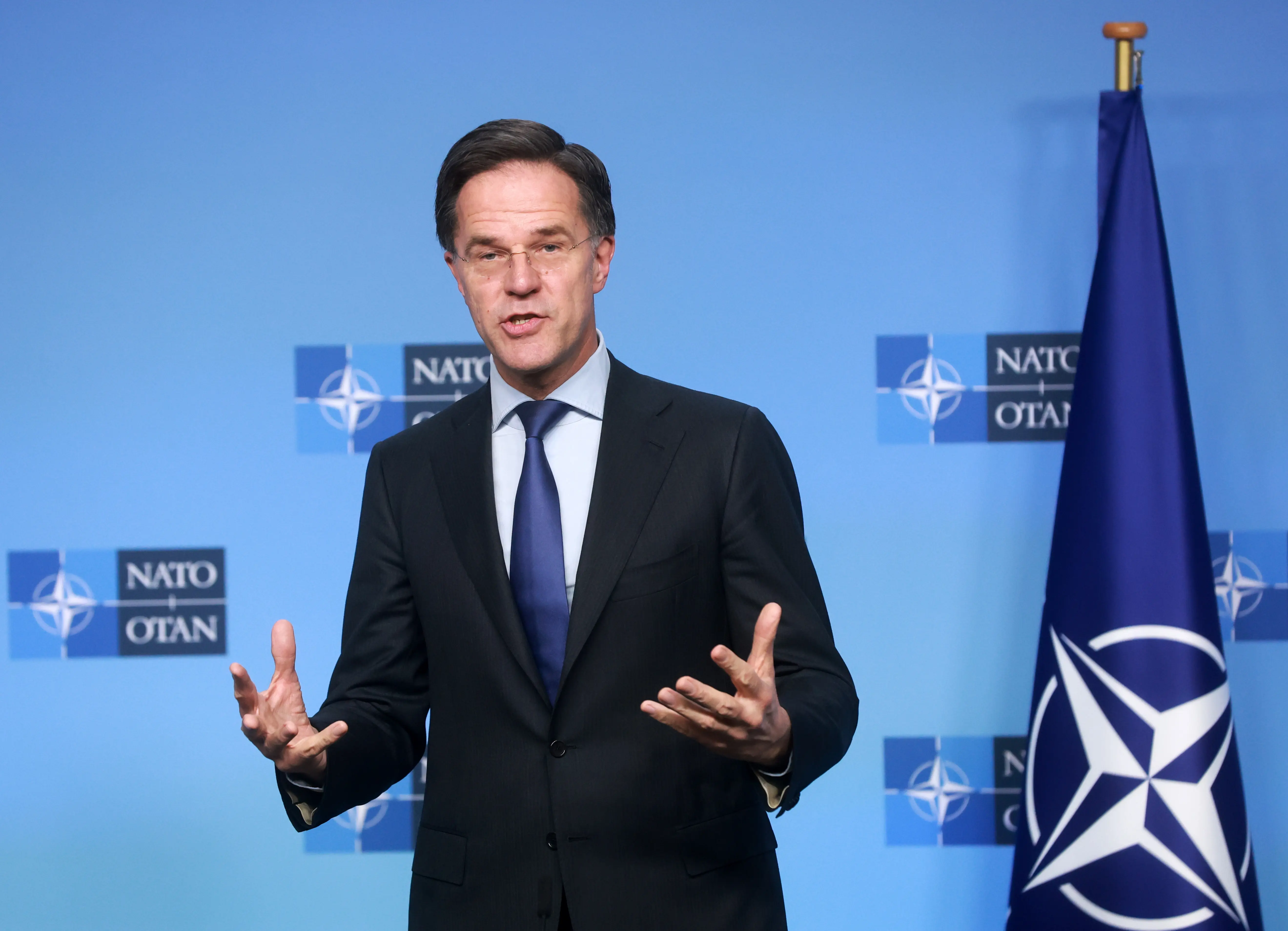 Генсек НАТО надеется на "гибкость" США в вопросе поставок помощи Украине
