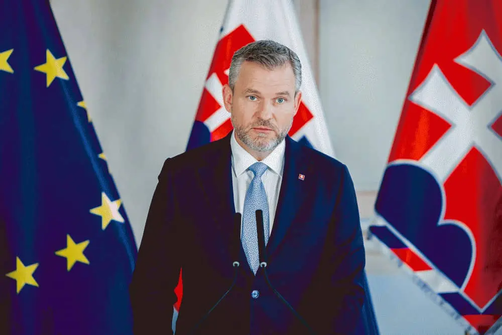 Президент Словаччини не підтримав референдум про скасування санкцій проти РФ