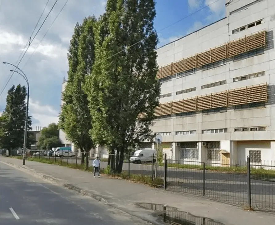 У Києві продають оборонний завод “Квант”