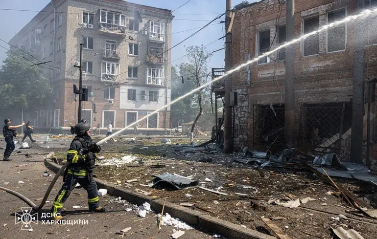 Повторна масована атака Харкова: кількість поранених зросла до 33 