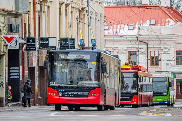 У Чернівцях тролейбуси 1, 5, 6, 8 не курсують через відсутність напруги