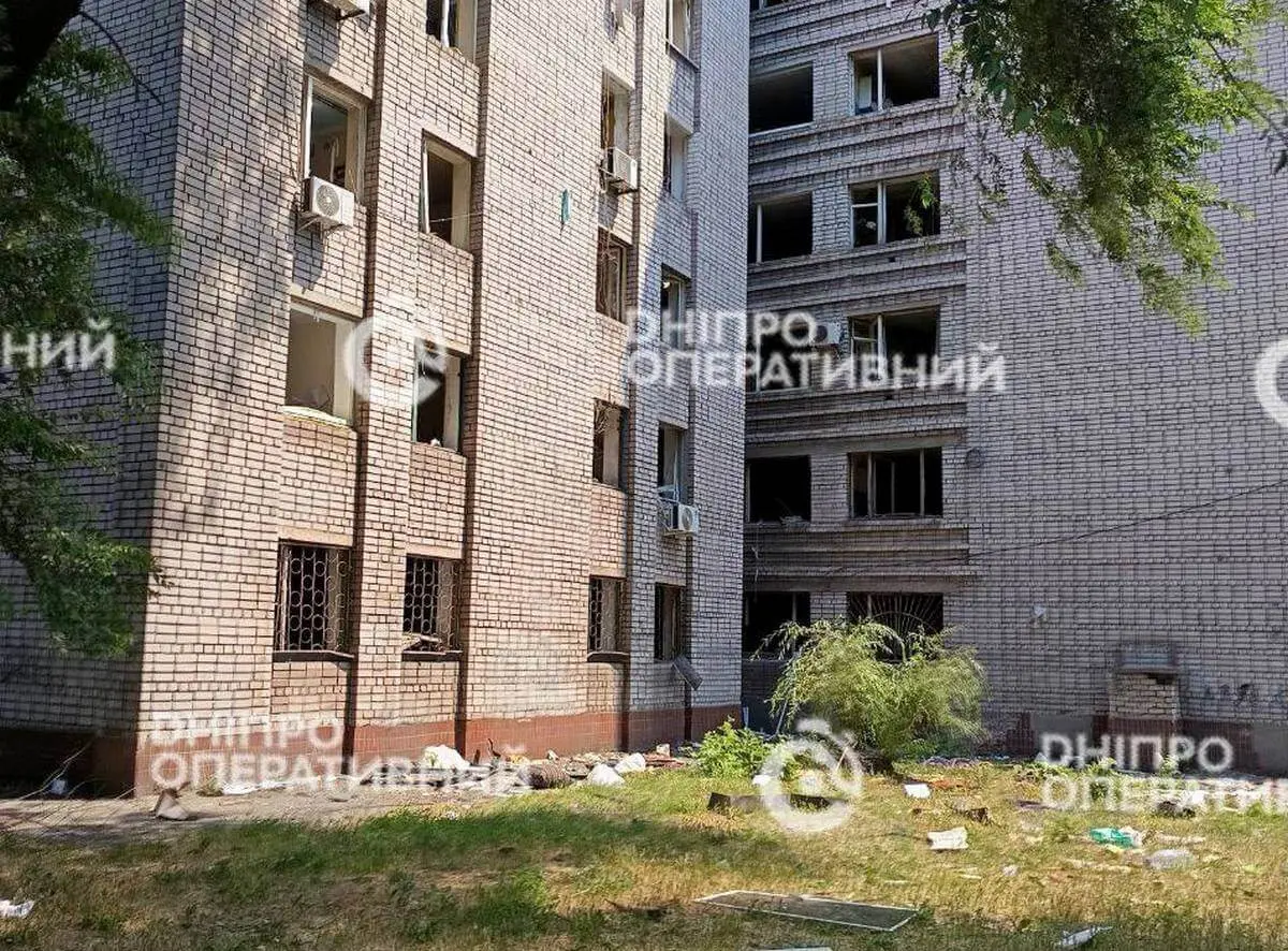 Після чергового ворожого обстрілу у Дніпрі постраждали 14 шкіл та дитячих садків, є загиблий, – Борис Філатов