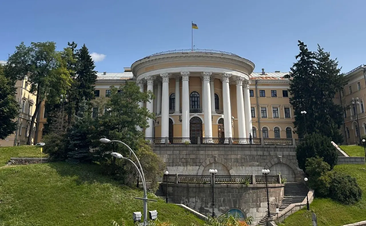 Луганський театр розпочинає новий сезон у Києві