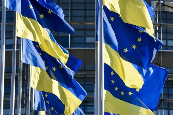 Чи можуть українських чоловіків мобілізувати за кордоном до армії ЄС: юрист дав ґрунтовне пояснення