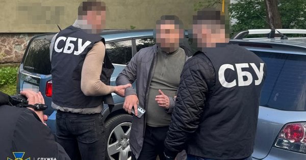 На Прикарпатті посадовець ДПСУ торгував інформацією із закритих баз даних