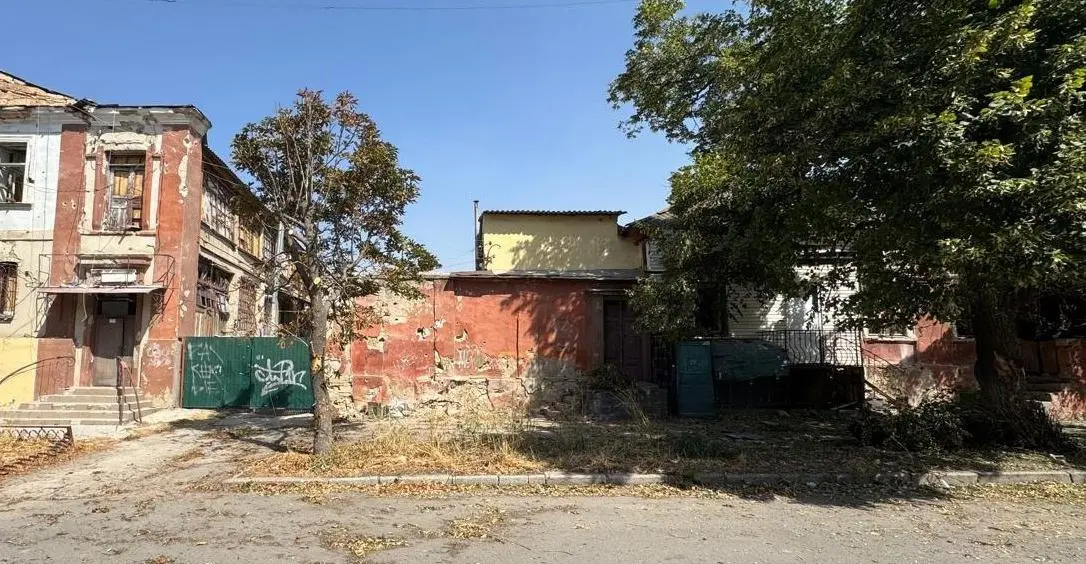 Вдарили по Херсонщині: поранено шість людей, пошкоджено 19 об’єктів
