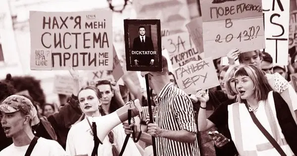 Чи варто мітингувати під час війни? Про межі допустимого для влади й суспільства