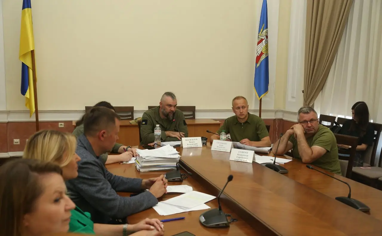 Нічийний спортмайданчик на Святошині заберуть у комунальну власність