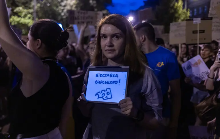 "Це гра на руку Росії": Веніславський засудив Безуглу за акцію проти Сирського