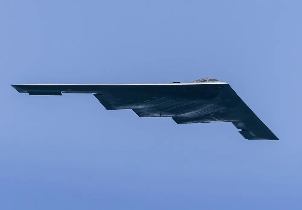 США перебрасывают авиацию в Тихий океан, пока Трамп взвешивает, бить ли по Ирану – Reuters