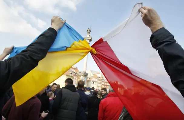 Новий президент Польщі може використовувати українців: експерт розповів як