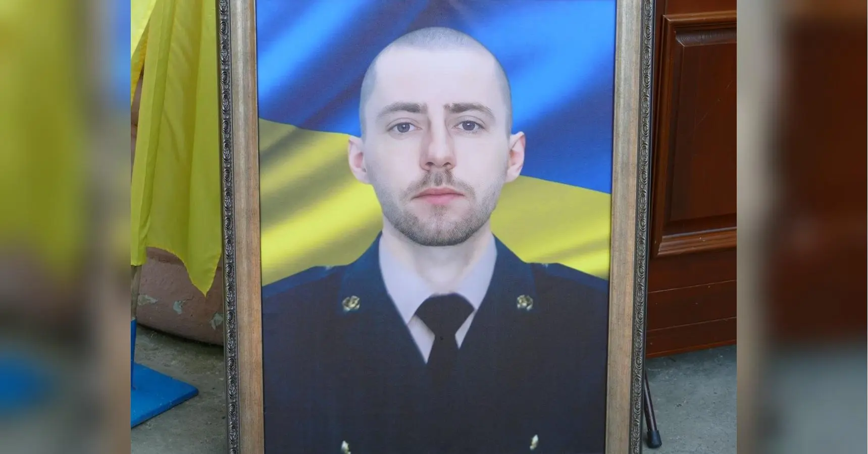 Втратив батьків — став захисником: на Прикарпатті вшанували пам’ять героя, який не переніс важкого поранення