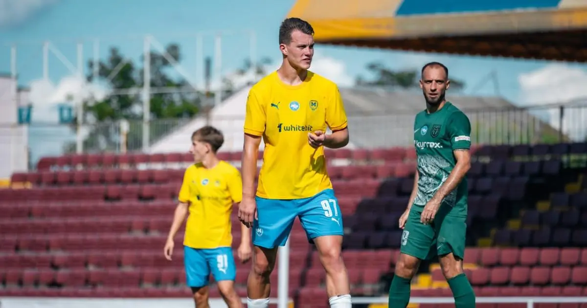 Харківський футболіст Сидоров відмовився повертатися в Україну